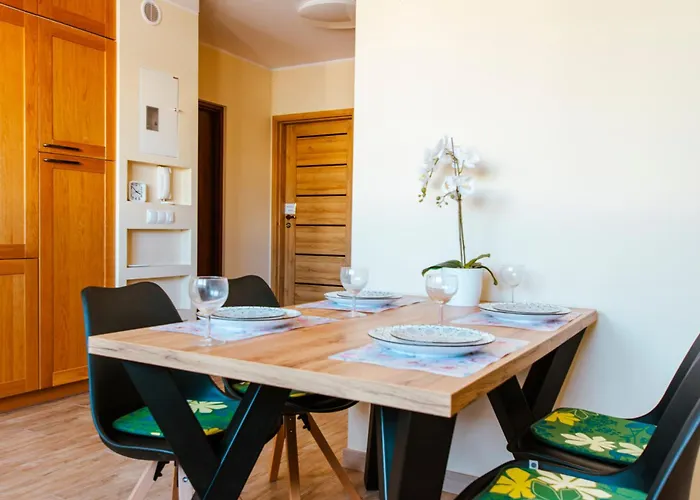 Apartment Vacationclub - Gierczak 15 10 *